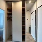 New Cozy Studio, Ac & Balcony