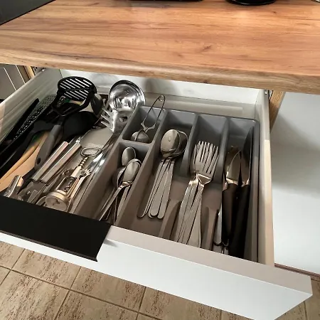 New Cozy Studio, Ac & Balcony Pozsony